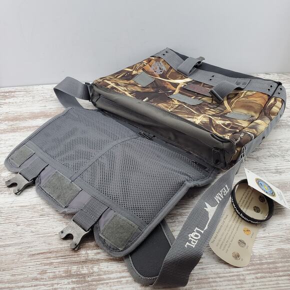 Banded Claw Shoulder Bag Max 4 Camo - Picture 3 of 5